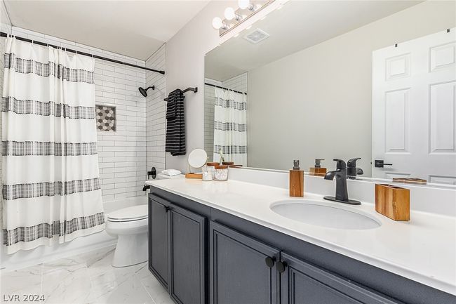 7805 Falling Pines Pl, House other with 4 bedrooms, 3 bathrooms and null parking in Las Vegas NV | Image 39