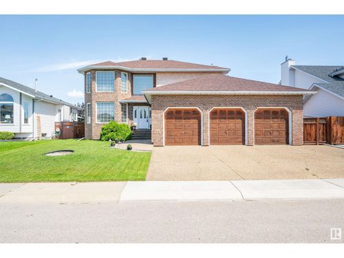 7408 158 Ave Nw, Edmonton, AB, T5Z2Y4 | Card Image