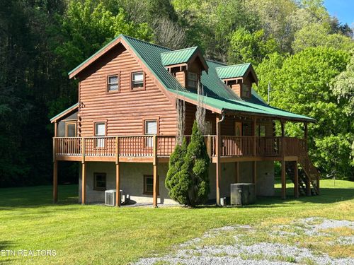 1764 Upper Middle Creek Rd, Sevierville, TN, 37876-8852 | Card Image