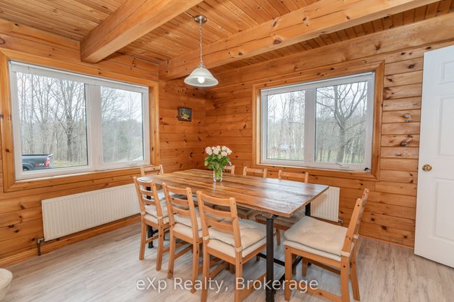 5331 Hwy 124 Highway, House other with 5 bedrooms, 4 bathrooms and 8 parking in Magnetawan ON | Image 8