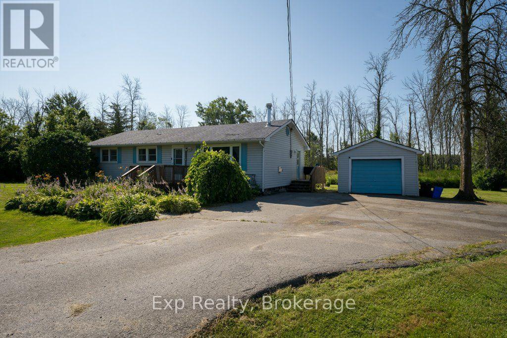 Residential in Quinte West (Sidney Ward) 2