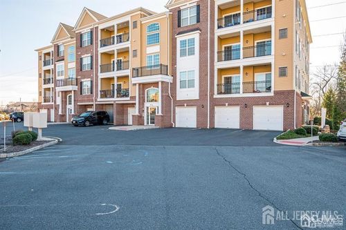 524 Doral Ct, Piscataway, NJ, 08854-6704 | Card Image