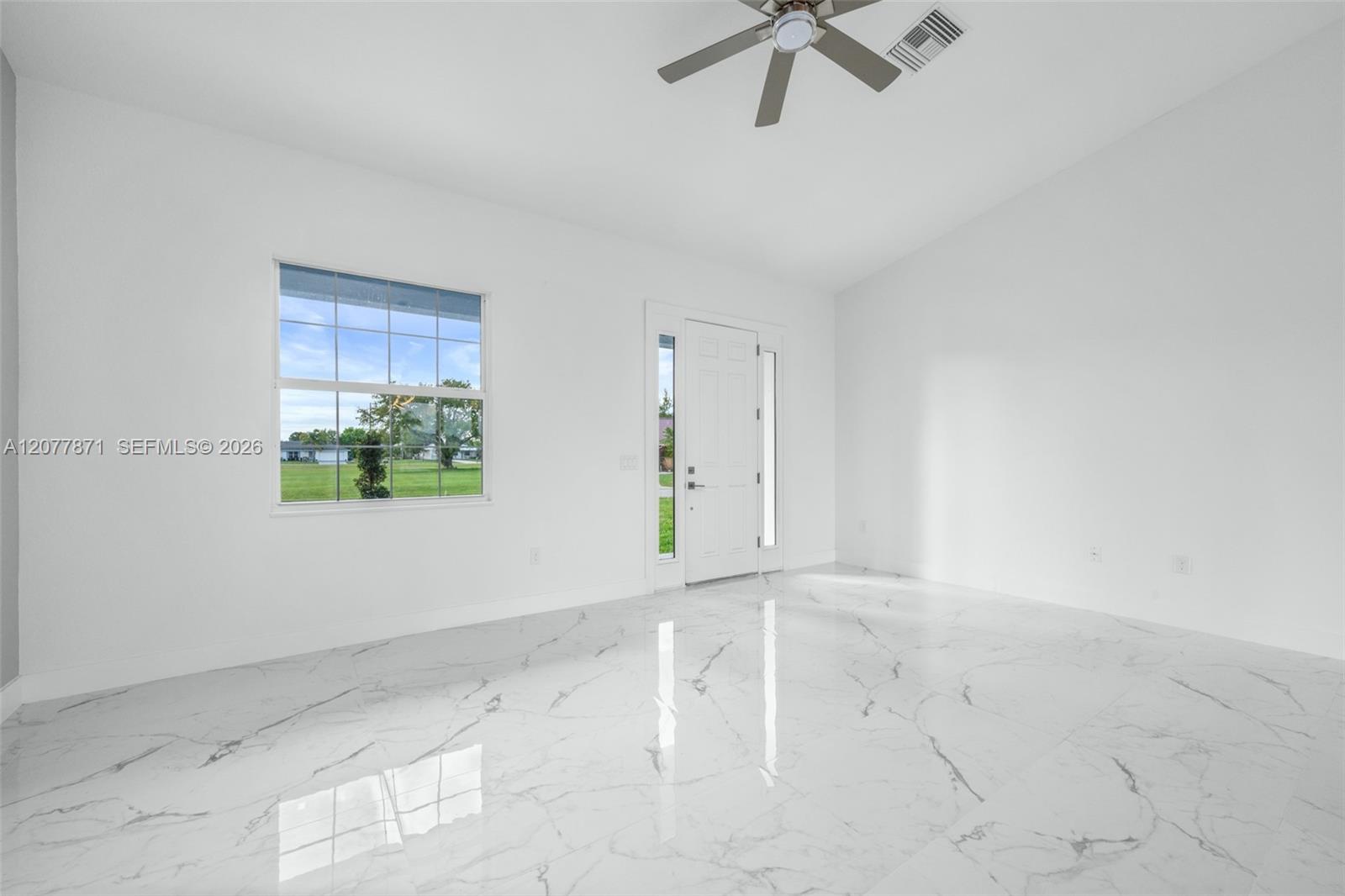 Residential Lease in Sebring 3