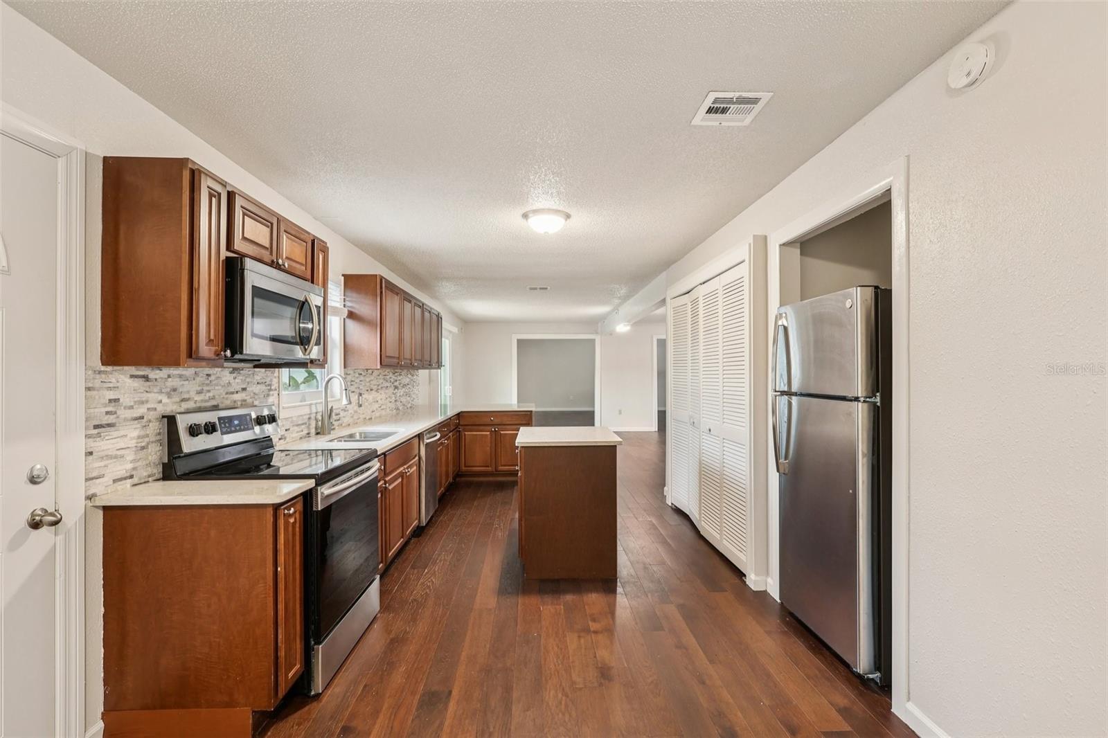 Residential in LAKE MARY 3