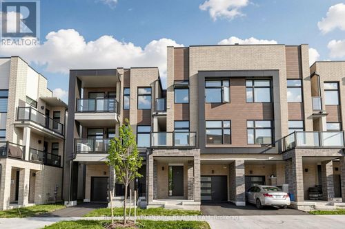 1284 Dempster Lane, Oakville (JM Joshua Meadows), ON, L6H7Y7 | Card Image