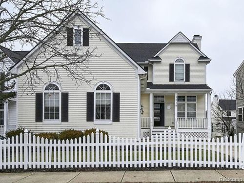 1219 Portsmouth Dr, Howell, MI, 48843-6861 | Card Image