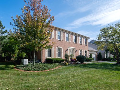 1351 Callen Ln, Des Plaines, IL, 60016-8740 | Card Image