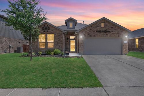 1402 Pleasanton Rd, Cleburne, TX, 76033-4778 | Card Image