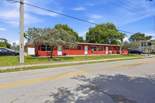 1-4-840 Nw 3rd St, Fort Lauderdale, FL, 33311-9005 | Card Image