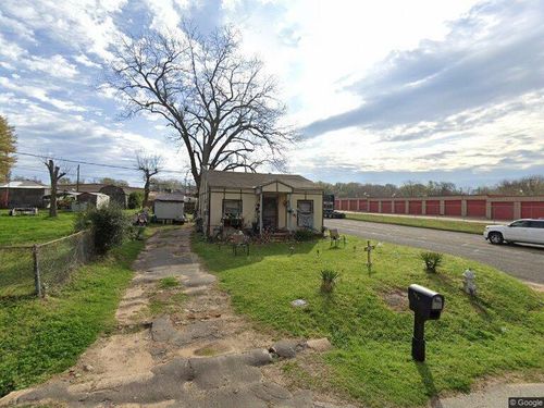 326 Callier St, Palestine, TX, 75803-3204 | Card Image