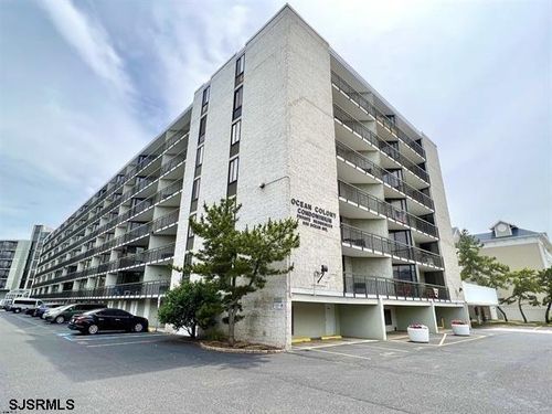 935 Ocean Ave, Ocean City, NJ, 08226-3566 | Card Image