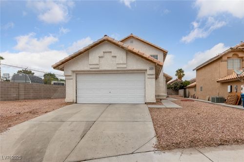 5428 Maddox Ave, Las Vegas, NV, 89107-1586 | Card Image