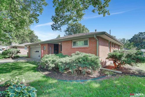 4120 S 36th St, Lincoln, NE, 68506-4811 | Card Image