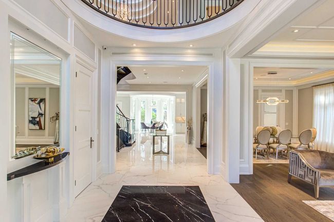 8 Cavalier Cres, House other with 5 bedrooms, 8 bathrooms and 11 parking in Thornhill ON | Image 16