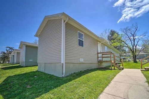 914 Renfrow Avenue, West Plains, MO, 65775 | Card Image