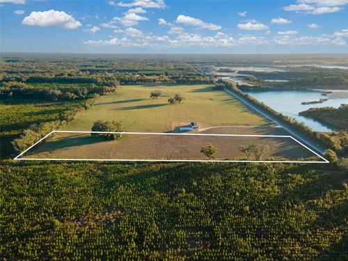 001 Nw 202nd St, Newberry, FL, 32669-2114 | Card Image