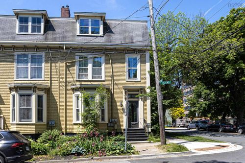 1070 Bland St, Halifax, NS, B3H2S8 | Card Image