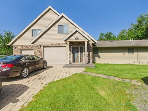 201 Birch Dr N, Warroad, MN, 56763-3015 | Card Image