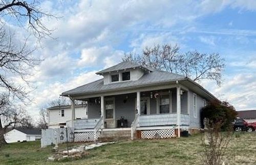 630 Columbia St Ne, Roanoke, VA, 24019-5702 | Card Image