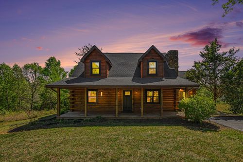 70 Twin Creeks Loop, Jamestown, KY, 42629-7893 | Card Image