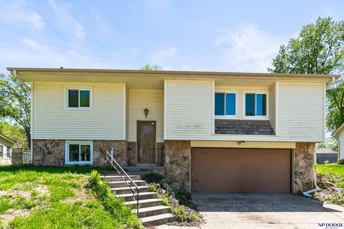 12741 Ridgeview Cir, Bellevue, NE, 68123-2827 | Card Image