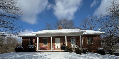 15470 Mitchell Rd, Cumberland, OH, 43732-9616 | Card Image