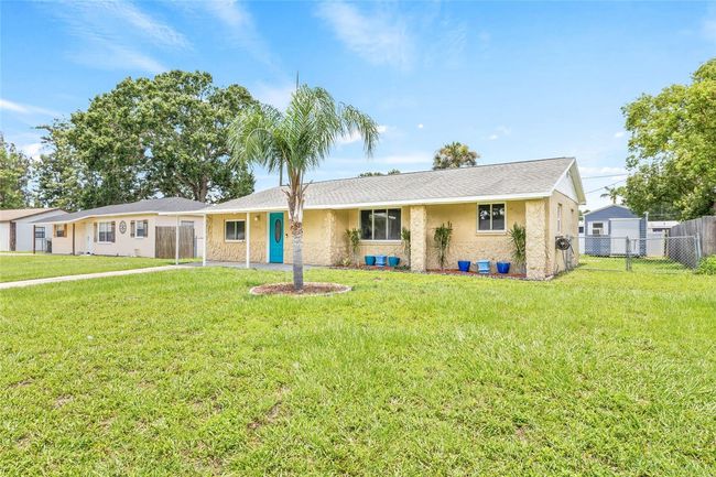 6012 Flora Ter, House other with 3 bedrooms, 2 bathrooms and null parking in APOLLO BEACH FL | Image 36