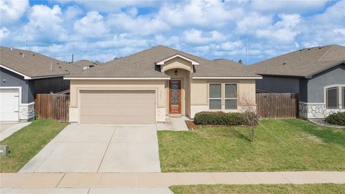7506 Quartz Dr, Corpus Christi, TX, 78414-4455 | Card Image