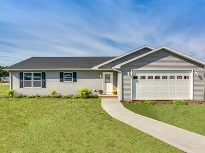 311 Settlers Trail, House other with 3 bedrooms, 2 bathrooms and 2 parking in Braceville IL | Image 1