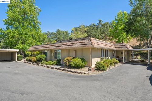 2-2029 Ptarmigan Dr, Walnut Creek, CA, 94595-5463 | Card Image