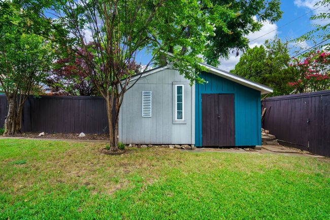 12208 Treeview Ln, House other with 4 bedrooms, 2 bathrooms and null parking in Farmers Branch TX | Image 22