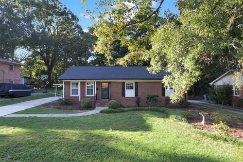 1100 Nancy Dr, Charlotte, NC, 28211-1535 | Card Image