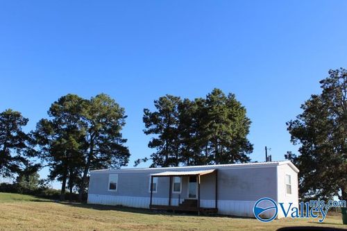 521 Bailey Rd, Baileyton, AL, 35019-5027 | Card Image