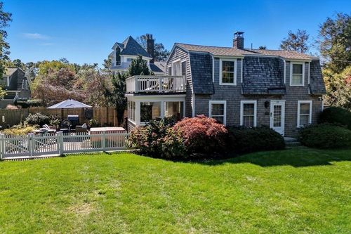 11 Friendship Ln, Duxbury, MA, 02332-4513 | Card Image