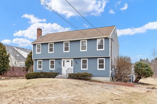 59 Summer St, Medway, MA, 02053-2126 | Card Image