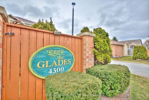 10-4300 Kalar Road, Niagara Falls, ON, L2H1S8 | Card Image