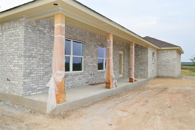 425 County Road 3152, House other with 4 bedrooms, 2 bathrooms and 2 parking in Kempner TX | Image 4