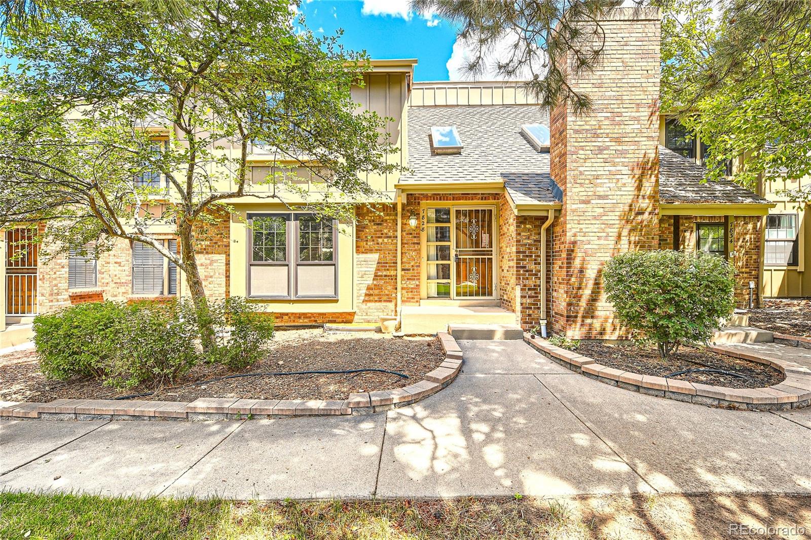 Phillips Cir, Centennial, CO 80112