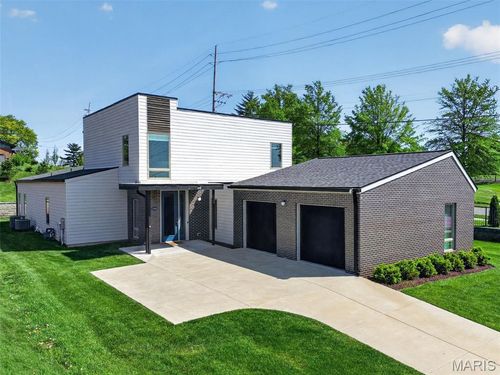 11901 Santino Ct, Saint Louis, MO, 63141-7565 | Card Image