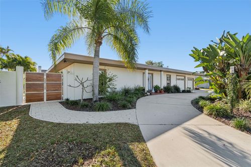 618 Whitfield Avenue, Sarasota, FL, 34243 | Card Image
