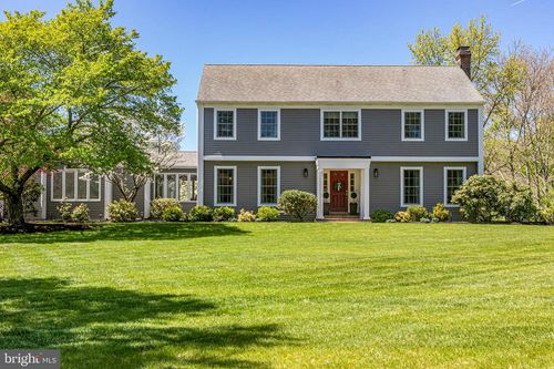 3 Timkak Ln, Pennington, NJ, 08534-9635 | Card Image