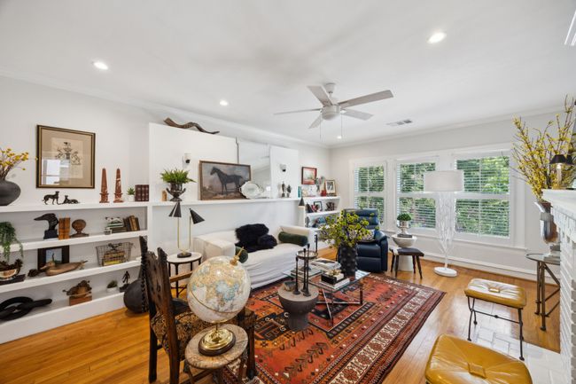 6329 Richmond Ave, House other with 4 bedrooms, 3 bathrooms and null parking in Dallas TX | Image 24