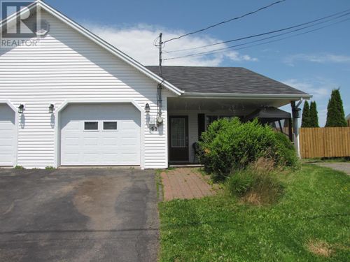 55 Lowther Dr, Cornwall, PE, C0A1H5 | Card Image