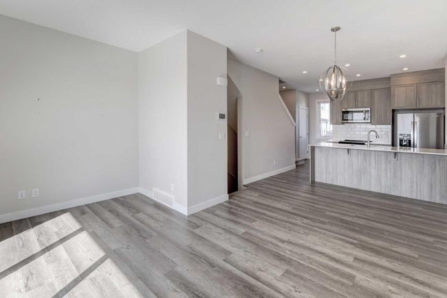 343 Skyview Ranch Circle Ne, Townhouse with 3 bedrooms, 3 bathrooms and 3 parking in Calgary AB | Image 12