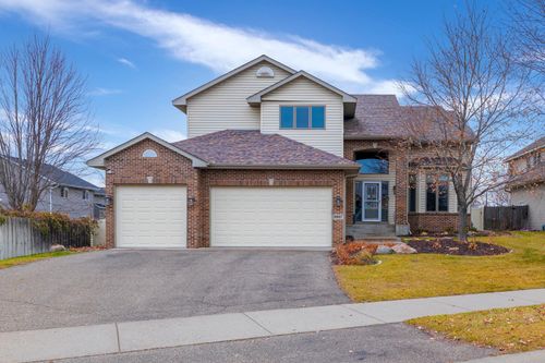 9807 Almond Ave N, Brooklyn Park, MN, 55443-1509 | Card Image