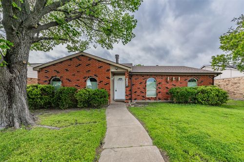 5605 Squires Dr, The Colony, TX, 75056-1405 | Card Image