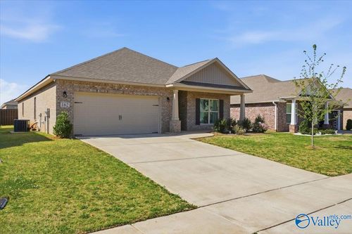 162 Cherry Laurel Dr, Hazel Green, AL, 35750-4200 | Card Image