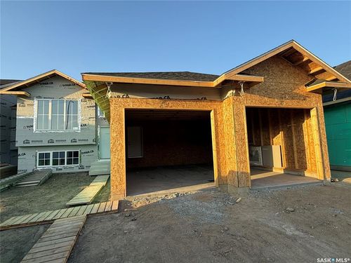 822 Woods Cres, Warman, SK, S0K4S4 | Card Image