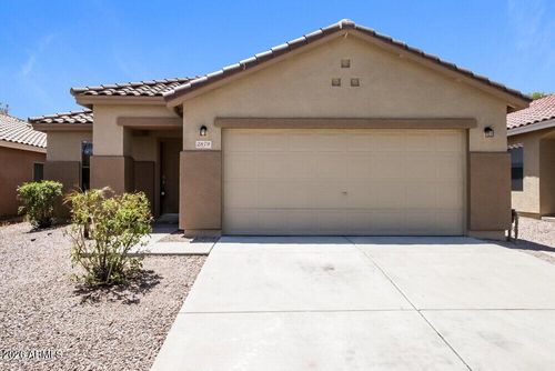2879 W Five Mile Peak Rd, Queen Creek, AZ, 85144-4694 | Card Image