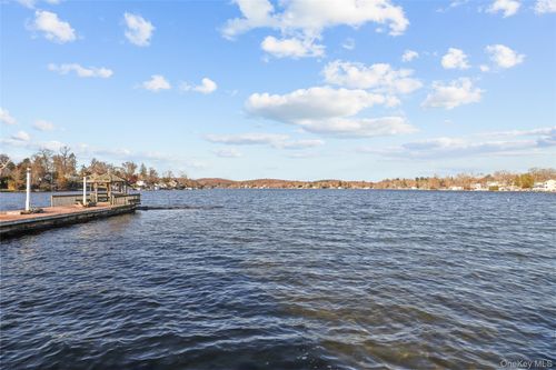 n4-4 Marina Dr, Mahopac, NY, 10541-1615 | Card Image